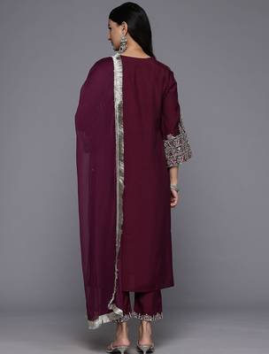 Purple Floral Embroidered Regular Sequinned Kurta With Trouser With Dupatta 6