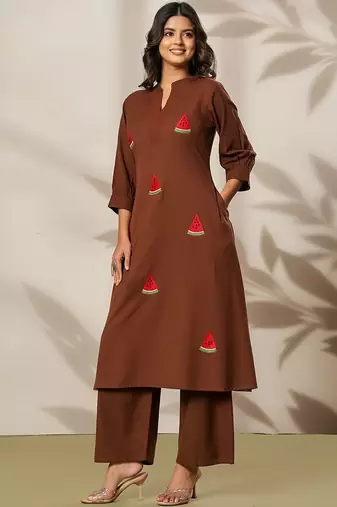 Women Ethnic Motifs Embroidered Regular Thread Work Kurta with Palazzos