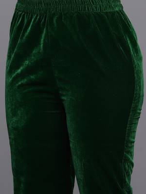 Winter floral Zari Embroidered Velvet Kurta Set with Dupatta. 4