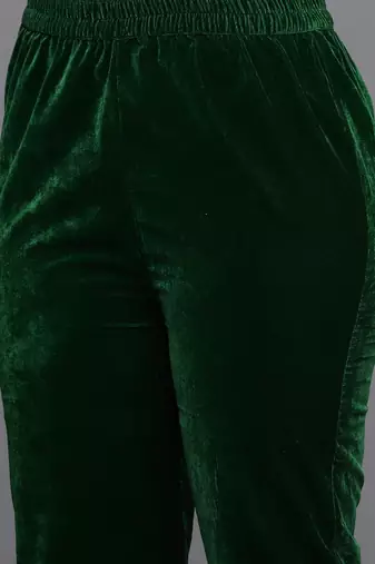 Winter floral Zari Embroidered Velvet Kurta Set with Dupatta.