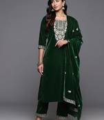 Winter floral Zari Embroidered Velvet Kurta Set with Dupatta.