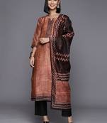 Printed Regular Sequinned Chanderi Silk Kurta with Trousers & Dupatta