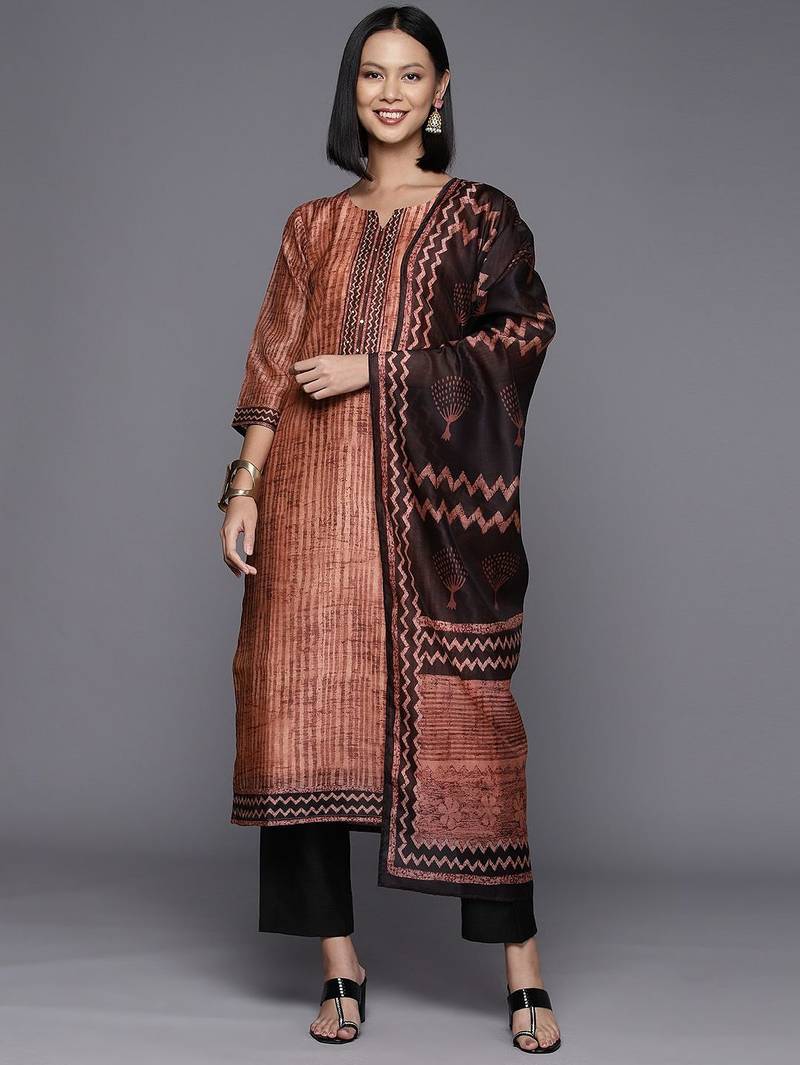 Printed Regular Sequinned Chanderi Silk Kurta with Trousers & Dupatta