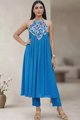Women Printed Empire Thread Work Silk Georgette Kurta with Trousers