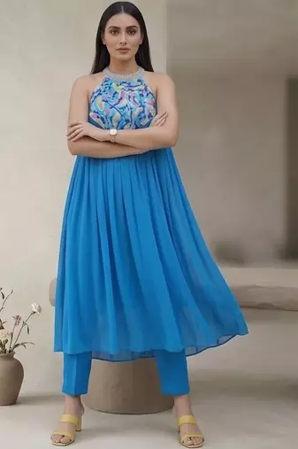 Women Printed Empire Thread Work Silk Georgette Kurta with Trousers