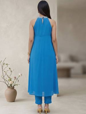 Women Printed Empire Thread Work Silk Georgette Kurta with Trousers 5