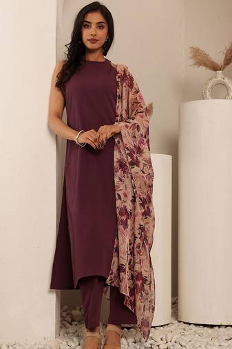 Round Neck Straight Kurta With Trouser