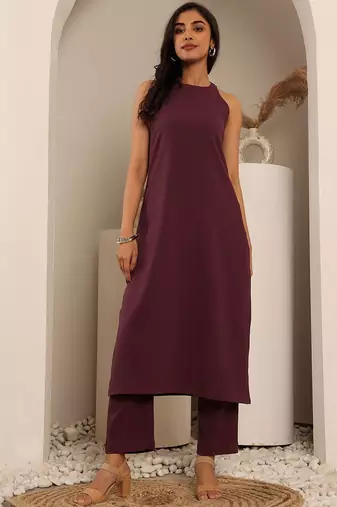 Round Neck Straight Kurta With Trouser