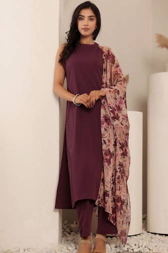 Round Neck Sleeveless Straight Kurta With Trouser And Dupatta