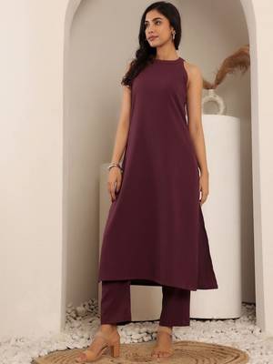 Round Neck Sleeveless Straight Kurta With Trouser And Dupatta 4