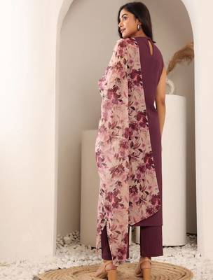 Round Neck Sleeveless Straight Kurta With Trouser And Dupatta 5