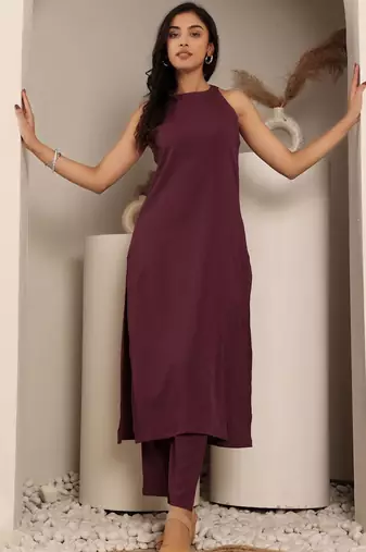 Round Neck Sleeveless Straight Kurta With Trouser And Dupatta