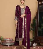 Women Ethnic Motifs Embroidered Regular Kurta with Trousers & With Dupatta