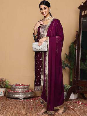 Women Ethnic Motifs Embroidered Regular Kurta with Trousers & With Dupatta 7