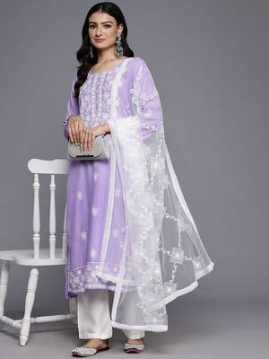 Floral Embroidered Thread Work Kurta With Trousers & Dupatta 7