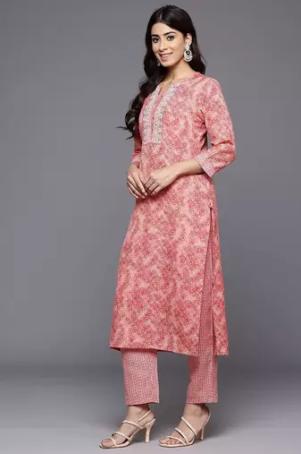 Ethnic Motifs Printed Zari Kurta With Trousers & Dupatta