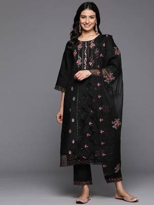 Women Floral Embroidered Regular Mirror Work Kurta with Trousers & With Dupatta 5