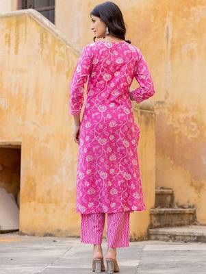Floral Printed Regular Thread Work Kurta with Trouser & Dupatta 4