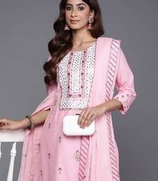 Floral Embroidered Thread Work Pure Cotton Kurta with Trousers & Dupatta