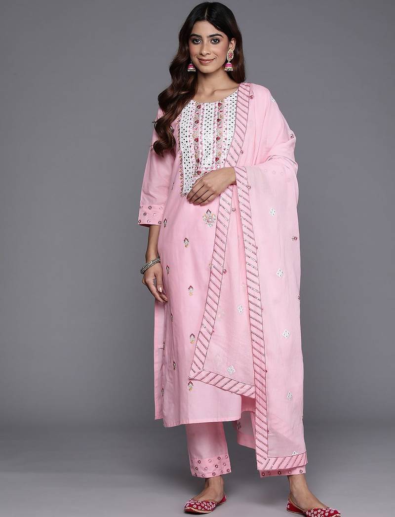 Floral Embroidered Thread Work Pure Cotton Kurta with Trousers & Dupatta