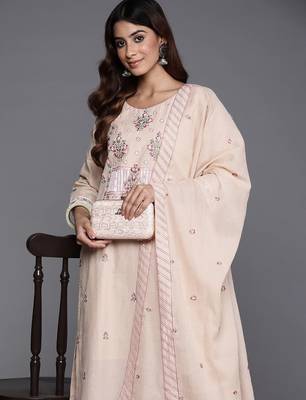 Floral Embroidered Mirror Work Pure Cotton Kurta with Trousers & Dupatta 2