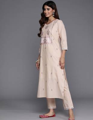 Floral Embroidered Mirror Work Pure Cotton Kurta with Trousers & Dupatta 6