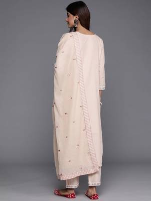 Floral Embroidered Mirror Work Pure Cotton Kurta with Trousers & Dupatta 7