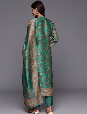 Women Floral Printed Regular Chanderi Silk Kurta with Trousers & Dupatta 7