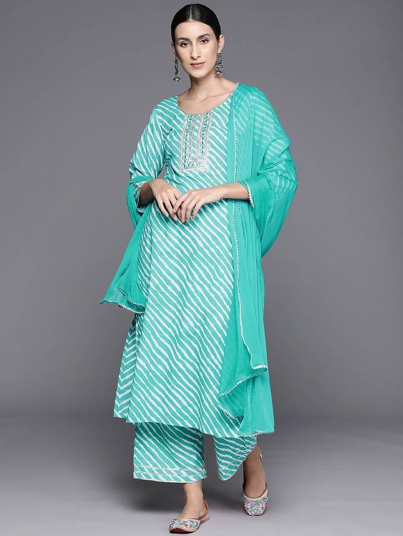 Women Leheriya Striped Regular Gotta Patti Cotton Kurta with Trousers & Dupatta