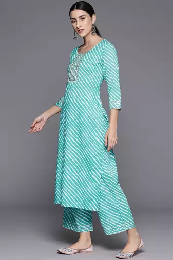 Women Leheriya Striped Regular Gotta Patti Cotton Kurta with Trousers & Dupatta
