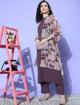 Regular Halter Neck Kurta with Trousers & Dupatta 1