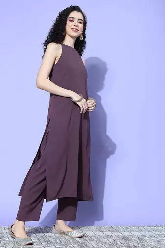 Regular Halter Neck Kurta with Trousers & Dupatta