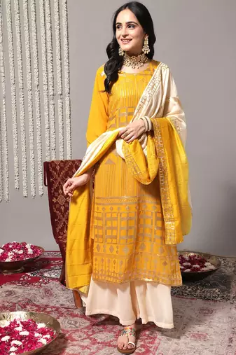 Ethnic Motifs Embroidered Sequinned Detail Straight Kurta & Sharara With Dupatta