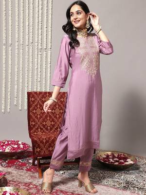 Ethnic Motifs Yoke Design Regular Sequinned Kurta With Trousers & Dupatta 4