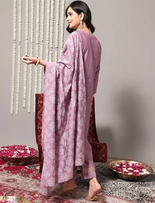 Ethnic Motifs Yoke Design Regular Sequinned Kurta With Trousers & Dupatta 6