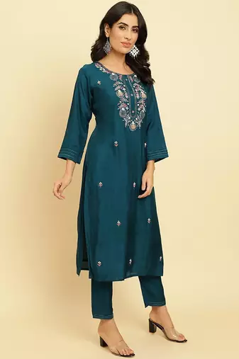 Floral Embroidered Beads & Stones Kurta With Trousers & Dupatta