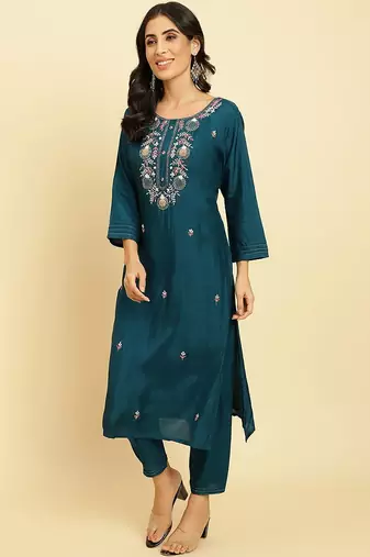 Floral Embroidered Beads & Stones Kurta With Trousers & Dupatta