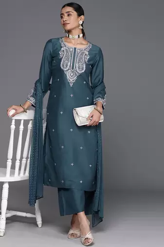 Ethnic Motifs Embroidered Regular Sequinned Kurta with Trousers & Dupatta