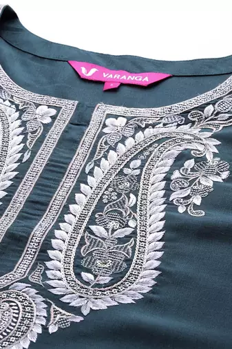 Ethnic Motifs Embroidered Regular Sequinned Kurta with Trousers & Dupatta