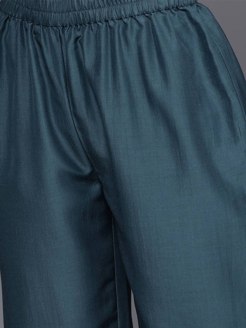 Ethnic Motifs Embroidered Regular Sequinned Kurta with Trousers & Dupatta