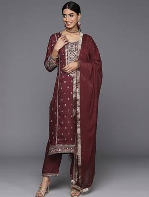 Women Floral Embroidered Regular Kurta with Trousers & With Dupatta 1
