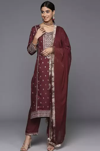 Women Floral Embroidered Regular Kurta with Trousers & With Dupatta