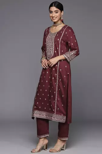 Women Floral Embroidered Regular Kurta with Trousers & With Dupatta