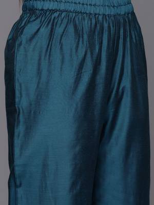 Floral Embroidered Sequinned Chanderi Silk Kurta With Trousers & With Dupatta 4