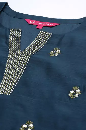 Women Navy Blue Floral Embroidered Thread Work Kurta with Trousers & With Dupatta
