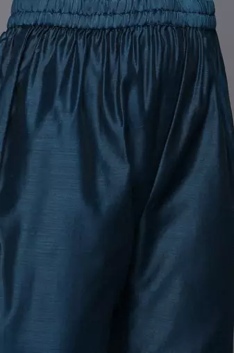 Women Navy Blue Floral Embroidered Thread Work Kurta with Trousers & With Dupatta