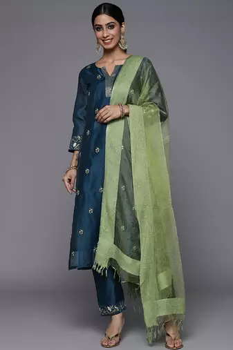 Women Navy Blue Floral Embroidered Thread Work Kurta with Trousers & With Dupatta