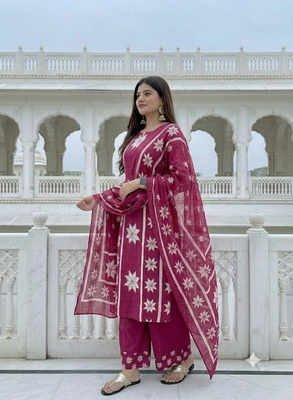 pink white floral block printed cotton straight kurta palazzo set with dupatta 3