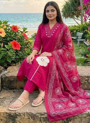 magenta applique & gota patti work cotton straight kurta pant set with dupatta 2