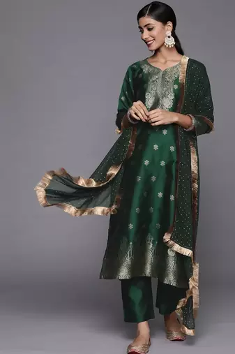 Women Green Kurta with Trousers & With Dupatta